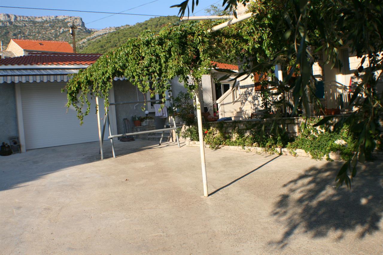 Apartments And Rooms Lea Bol Ngoại thất bức ảnh